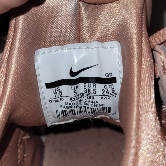 woman's air huarache run nike sneakers - Picture 8 of 11